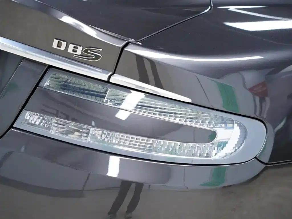 Aston Martin DBS 2009 6.0 Touchtronic Coupe — миниатюра 5