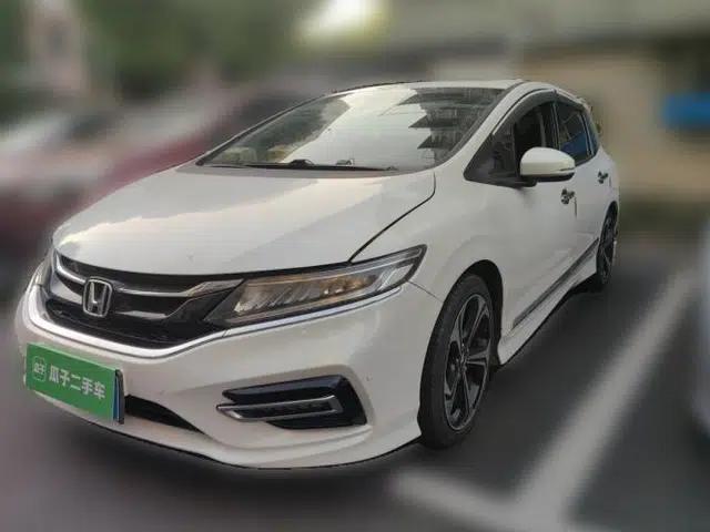 Honda Jade 2017 210 TURBO CVT Luxury Edition 5 Seats