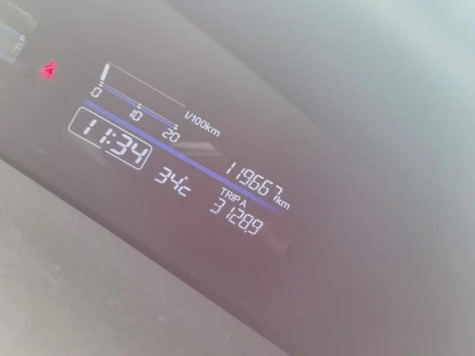Honda Jade 2017 1.8L automatic Comfort version 5 seats — миниатюра 14