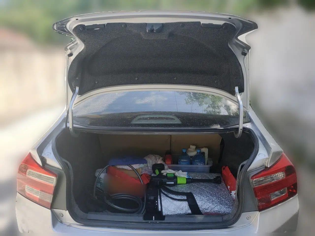 Honda City Classic 2012 1.5L Automatic Elite Edition — миниатюра 20