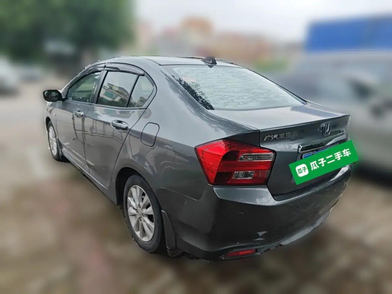 Honda City Classic 2012 1.5L Automatic Elite Edition — миниатюра 4
