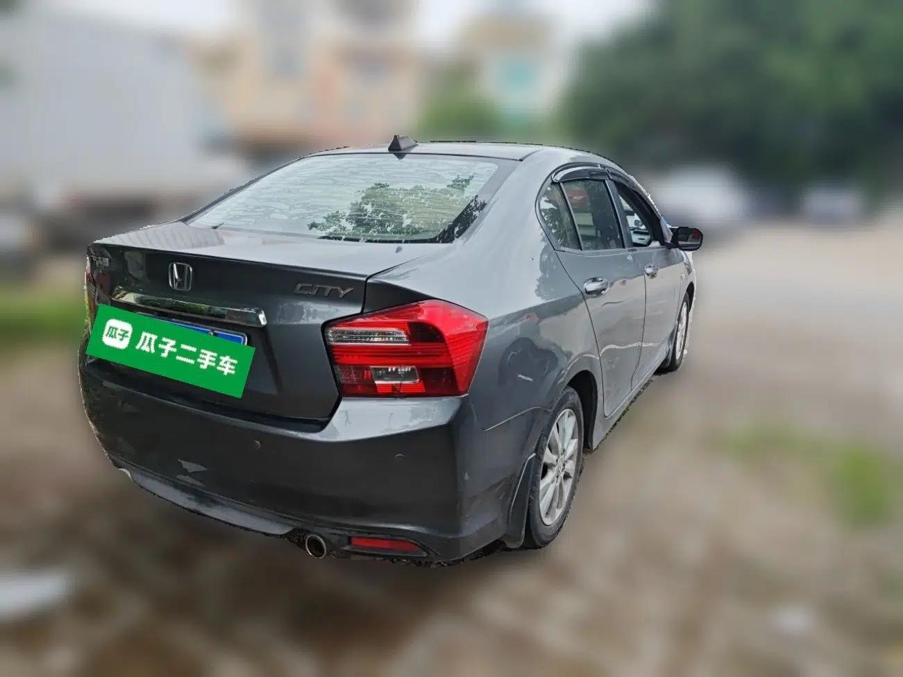 Honda City Classic 2012 1.5L Automatic Elite Edition — миниатюра 6
