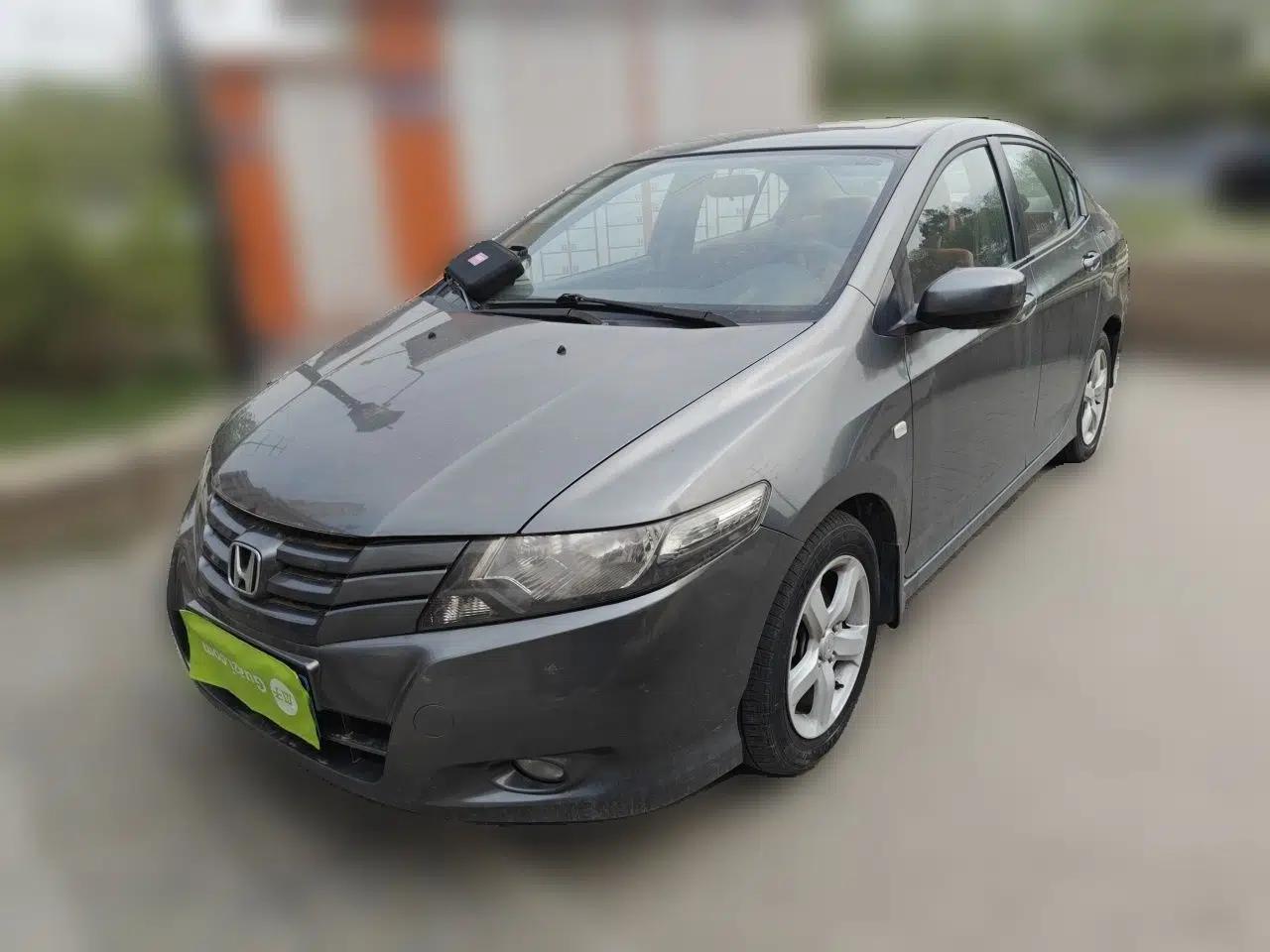 Honda City Classic 2011 1.5L Automatic Elite Edition — миниатюра 1