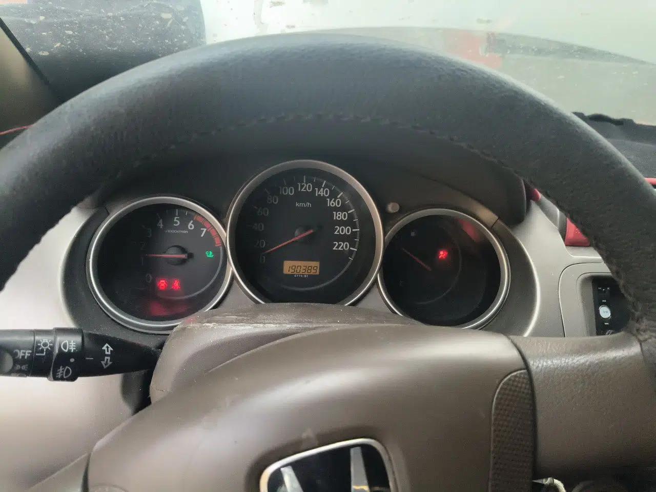 Honda City 2007 1.3L manual standard version — миниатюра 12