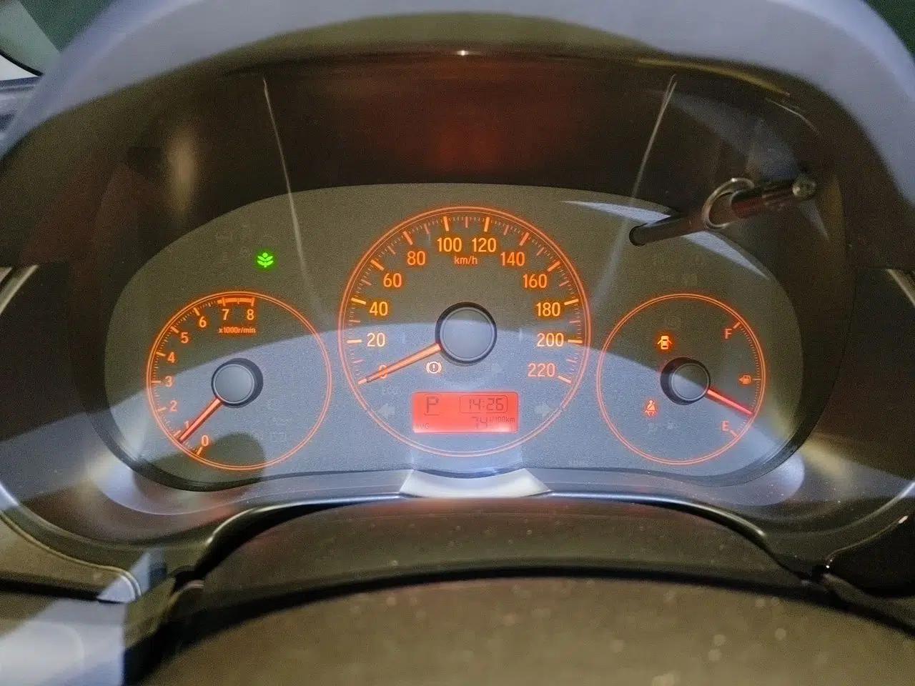 Honda City 2017 1.5L CVT Comfort Version — миниатюра 12