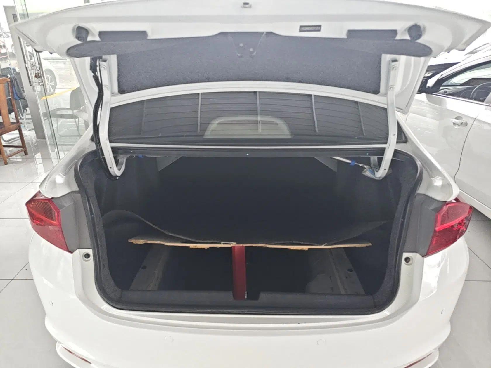 Honda City 2017 1.5L CVT Elite Edition — миниатюра 22