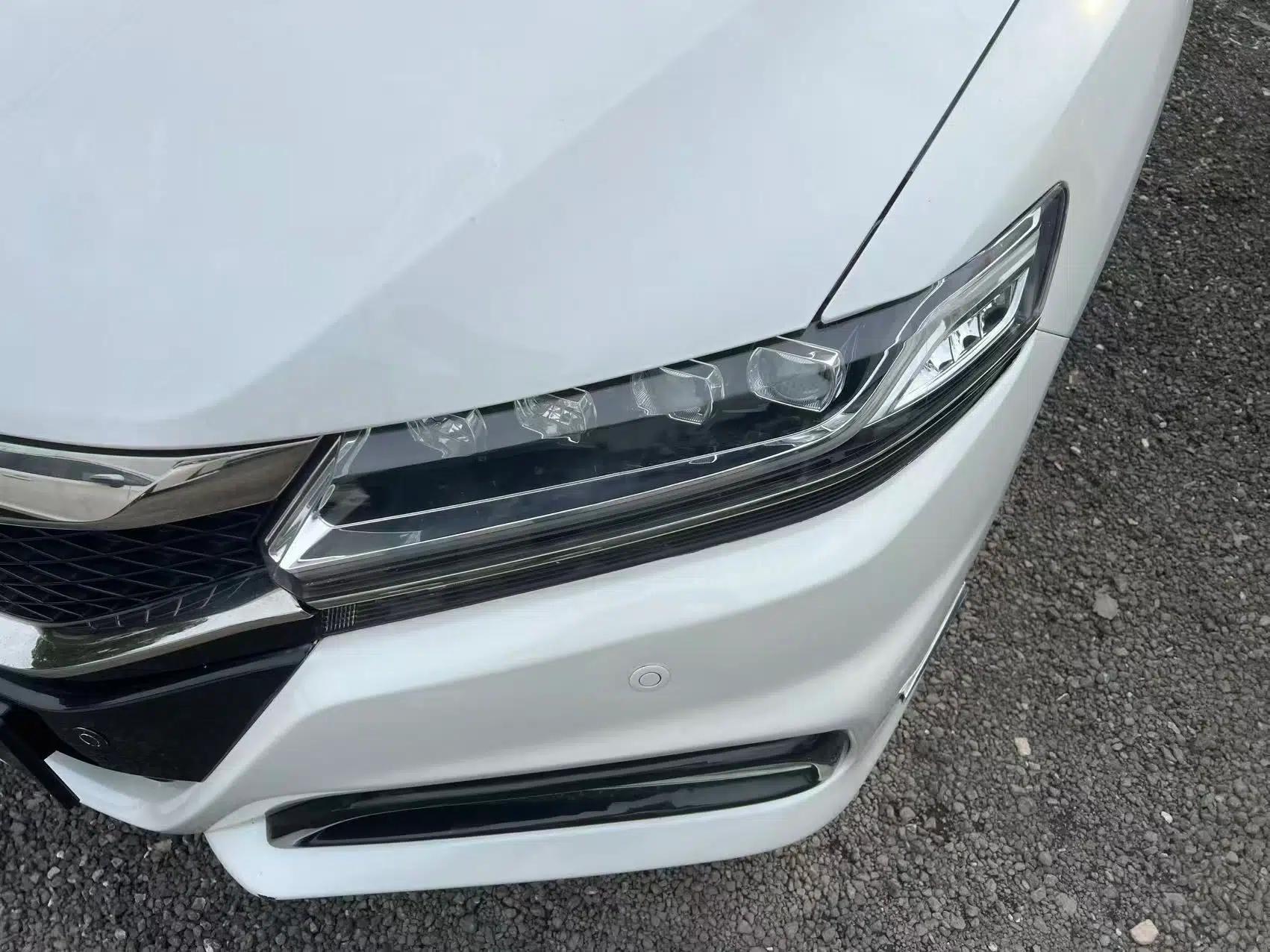 Honda Spirior 2015 2.4L Prestige Edition — миниатюра 9