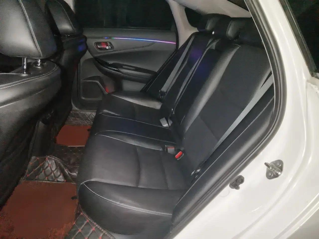 Honda Spirior 2017 2.0L Comfort Edition — миниатюра 18