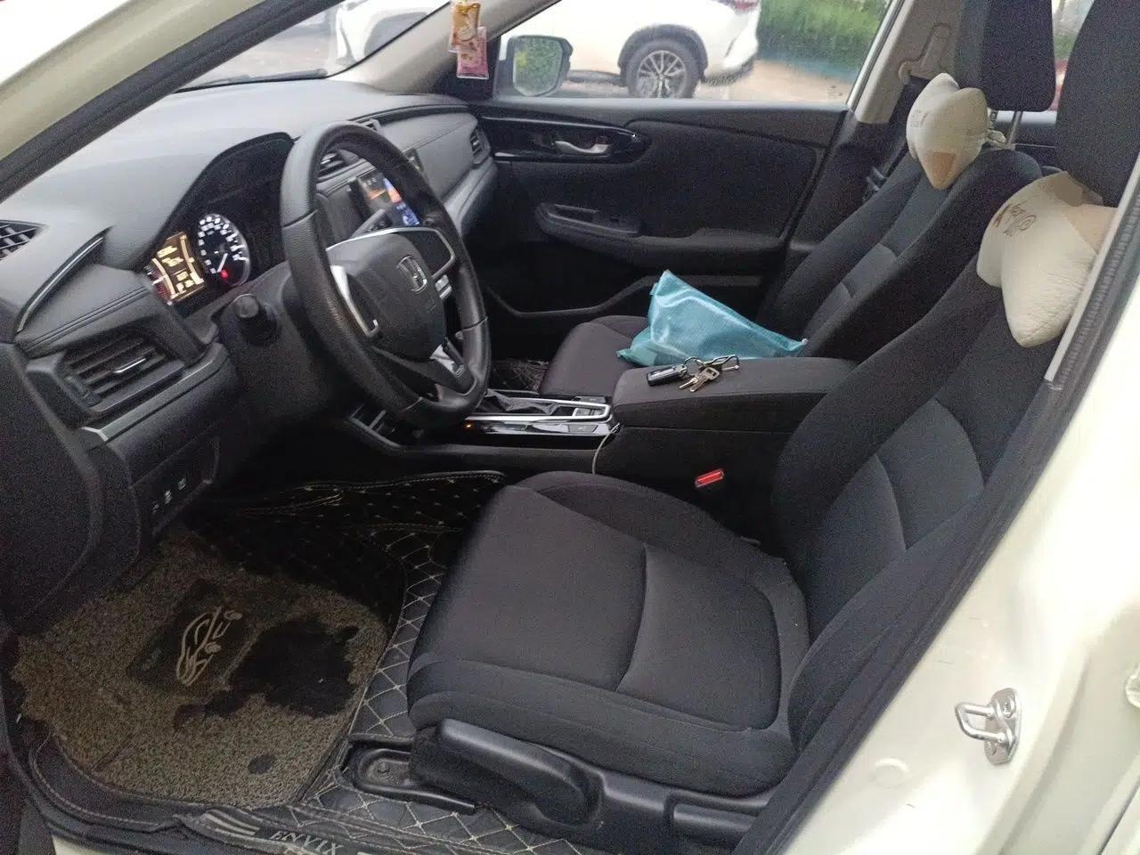 Honda Envix 2019 180TURBO CVT Enjoyment Version China VI — миниатюра 16