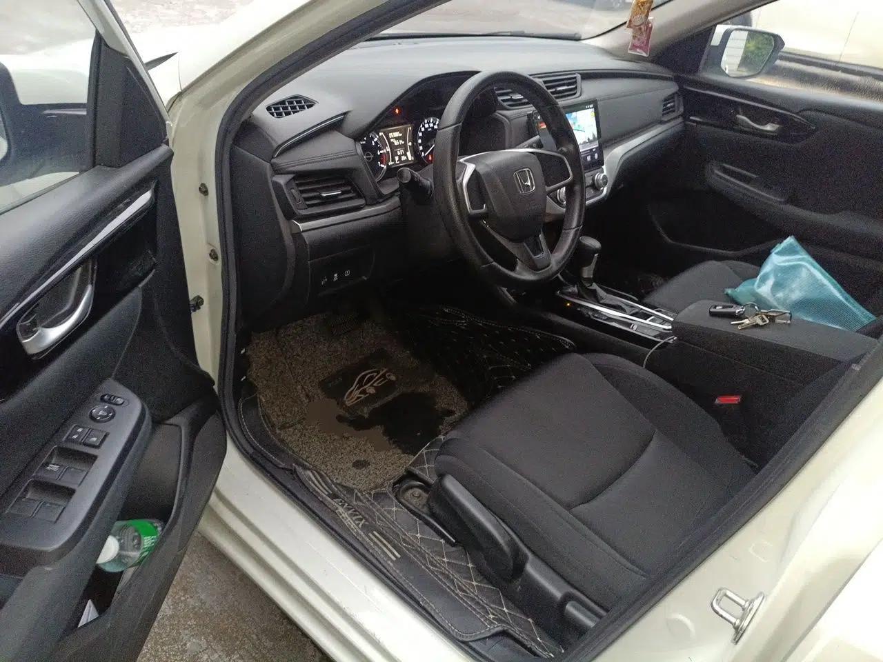 Honda Envix 2019 180TURBO CVT Enjoyment Version China VI — миниатюра 17