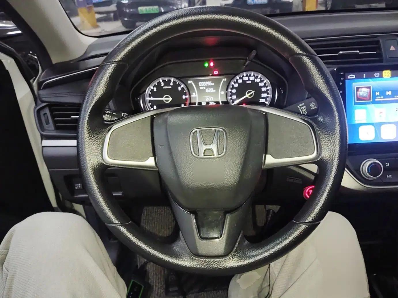 Honda Envix 2019 180TURBO CVT Enjoyment Version China V — миниатюра 12