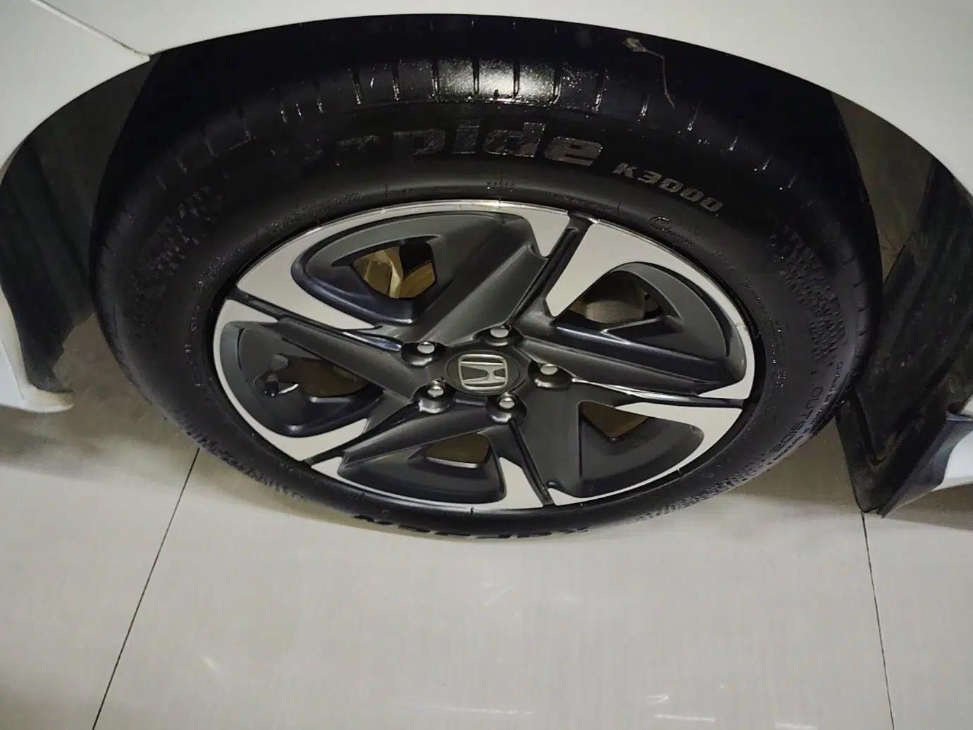 Honda Envix 2019 180TURBO CVT Enjoyment Version China V — миниатюра 3