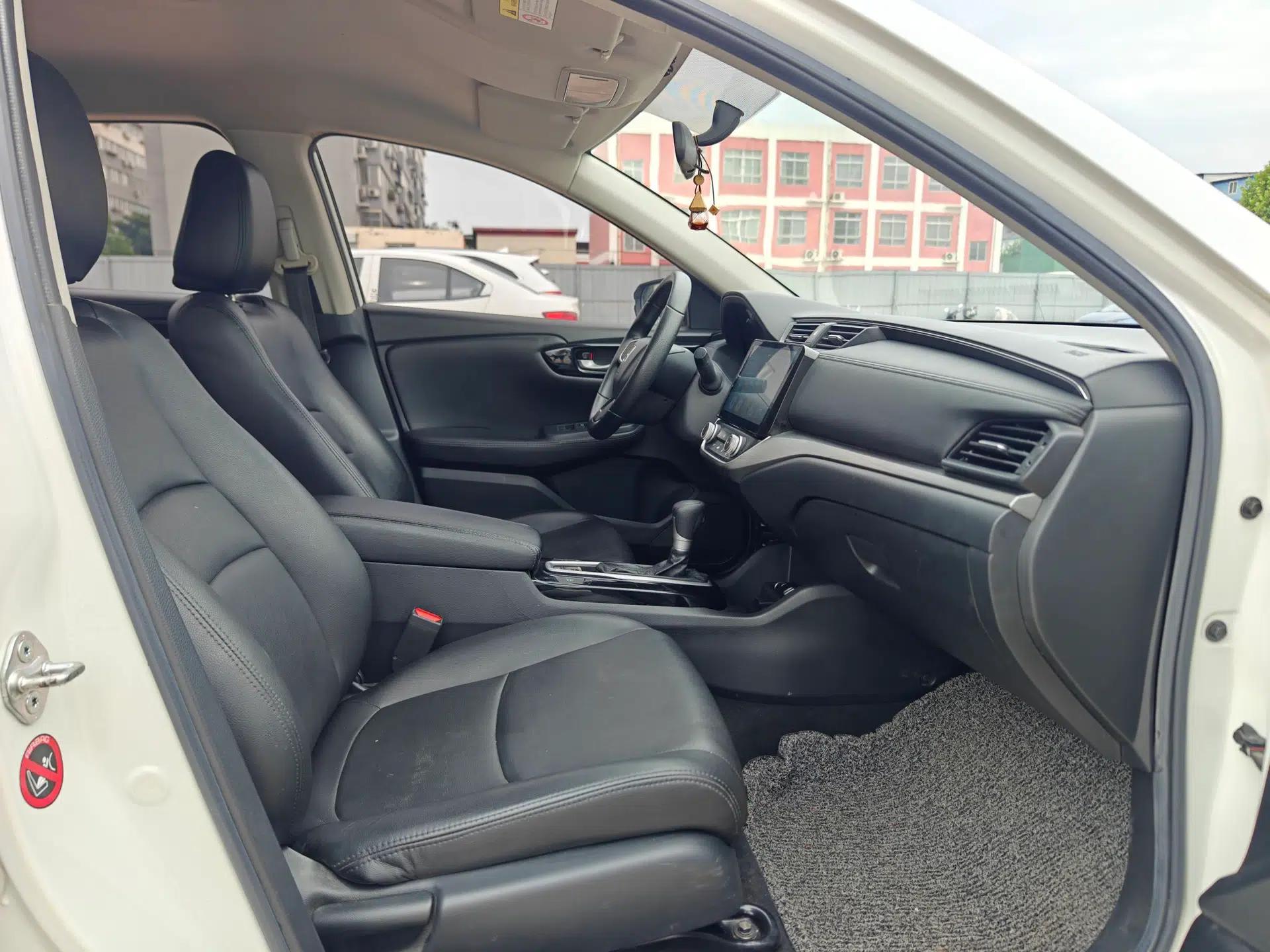 Honda Envix 2019 180TURBO CVT Enjoyment Version China V — миниатюра 22