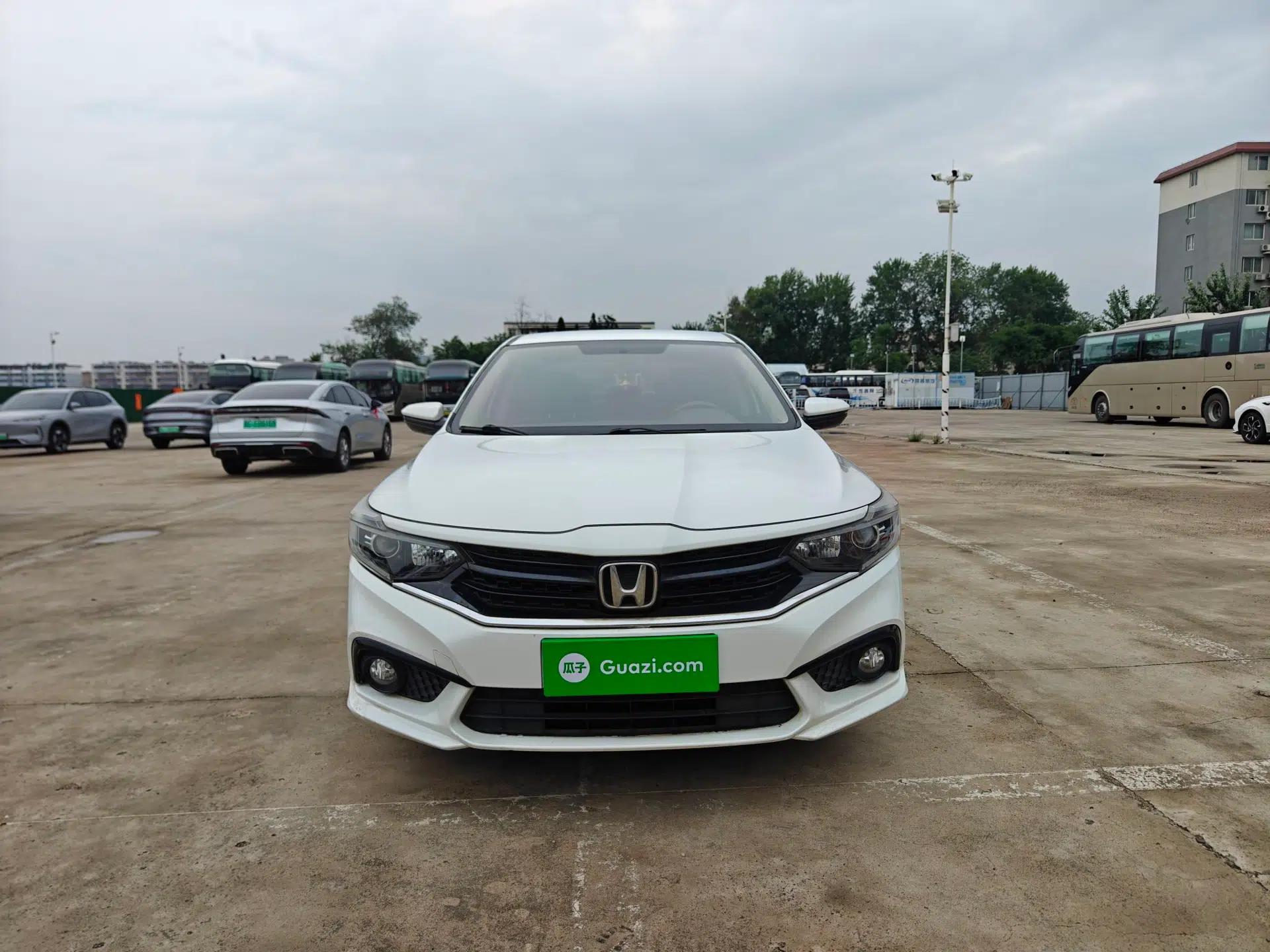 Honda Envix 2019 180TURBO CVT Enjoyment Version China V — миниатюра 7