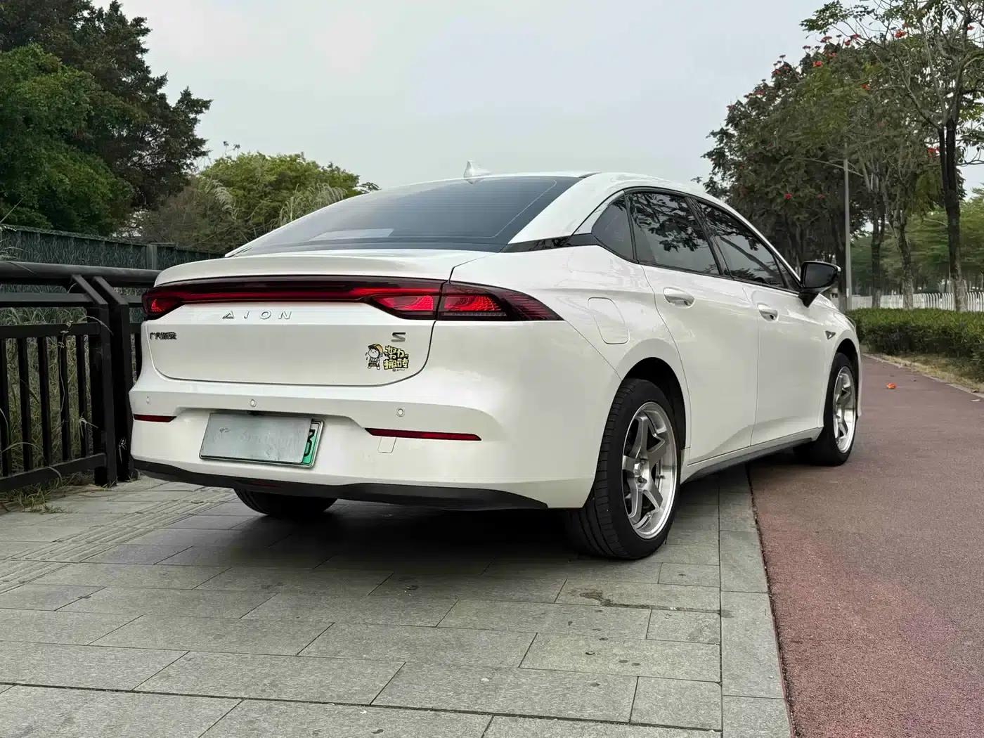 AION S 2023 Model, Charming 580 Lithium Iron Phosphate — миниатюра 4