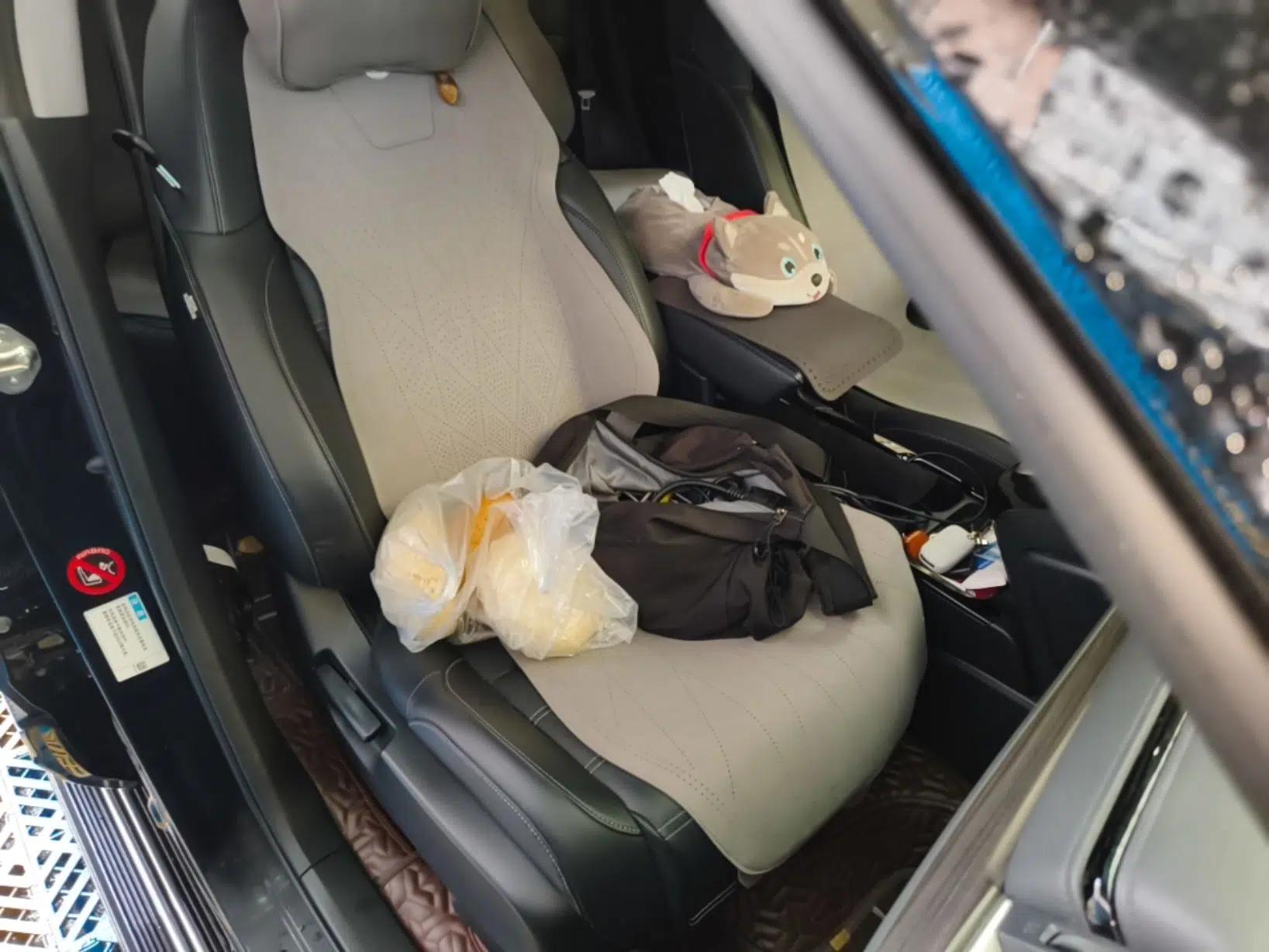 Honda CR-V New Energy 2021 Rui Hybrid e+ 2.0L Zhiya Edition — миниатюра 23