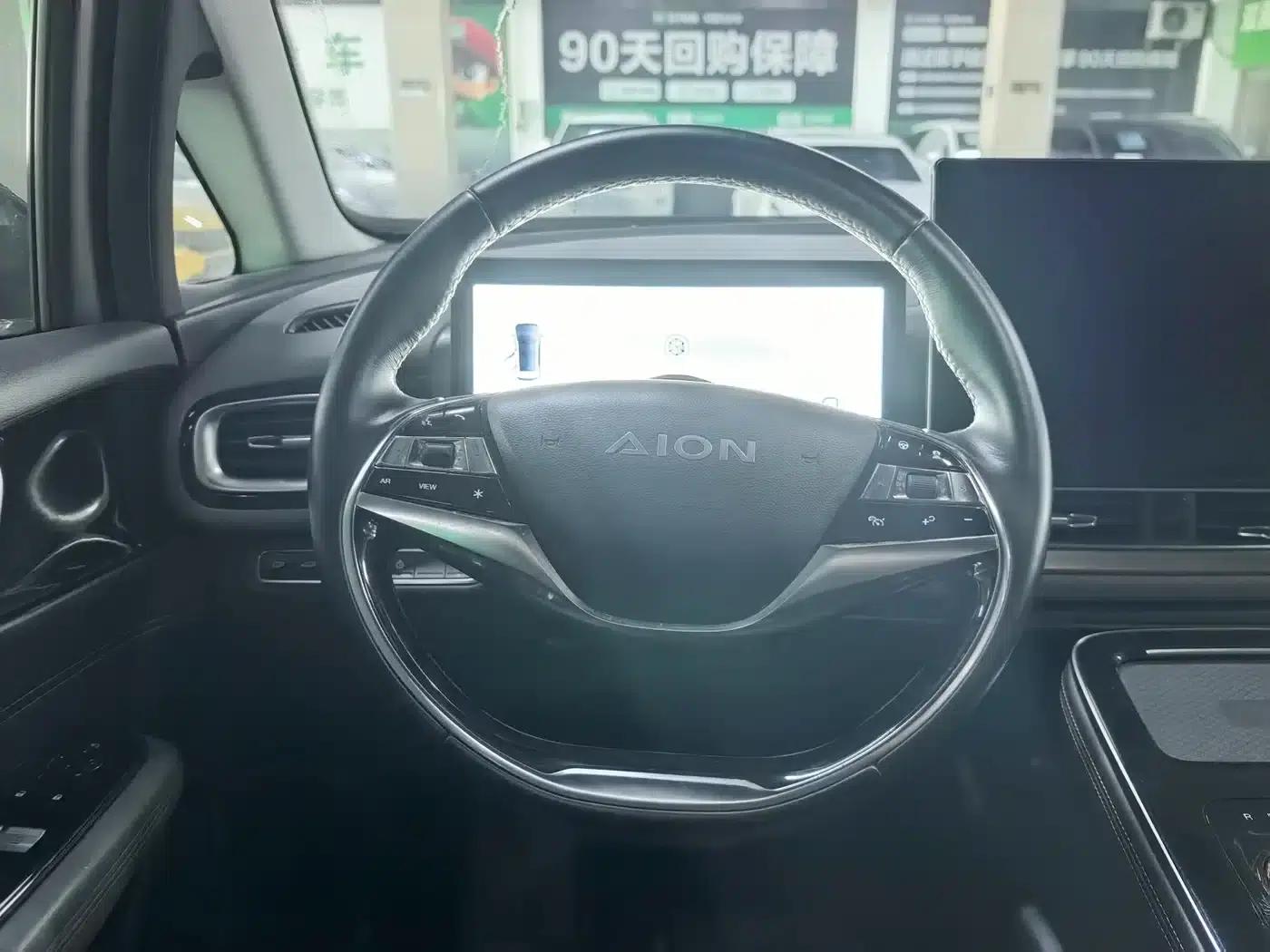 AION V 2023 Plus 70 Smart Technology Edition Ternary Lithium Lithium — миниатюра 7
