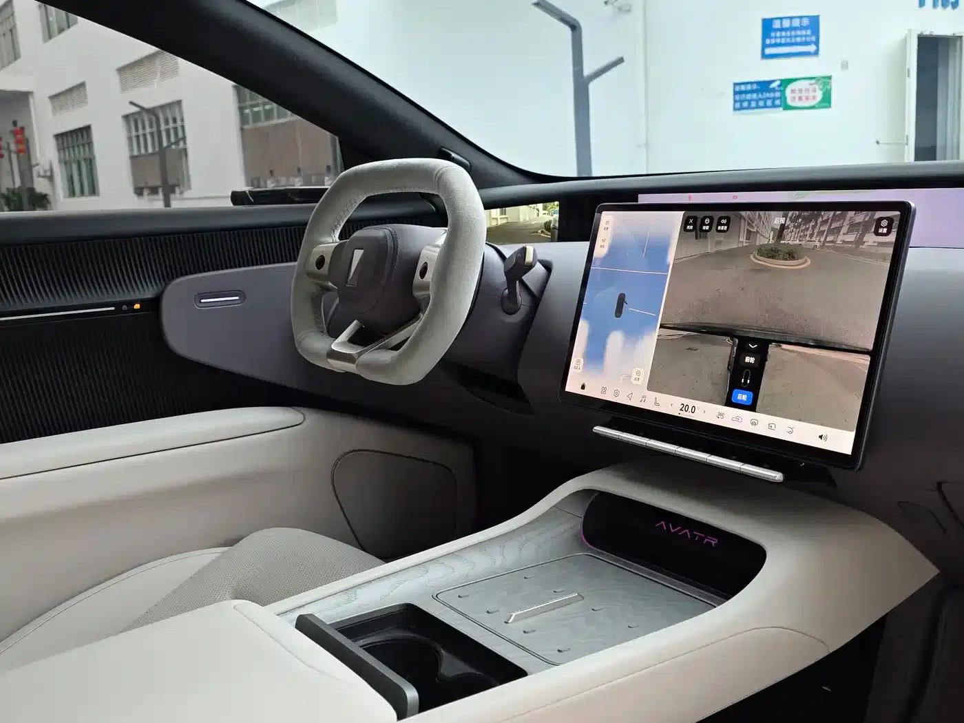 Avita 12 2023 700 Triple Laser Rear-Wheel Drive Luxury Edition — миниатюра 15