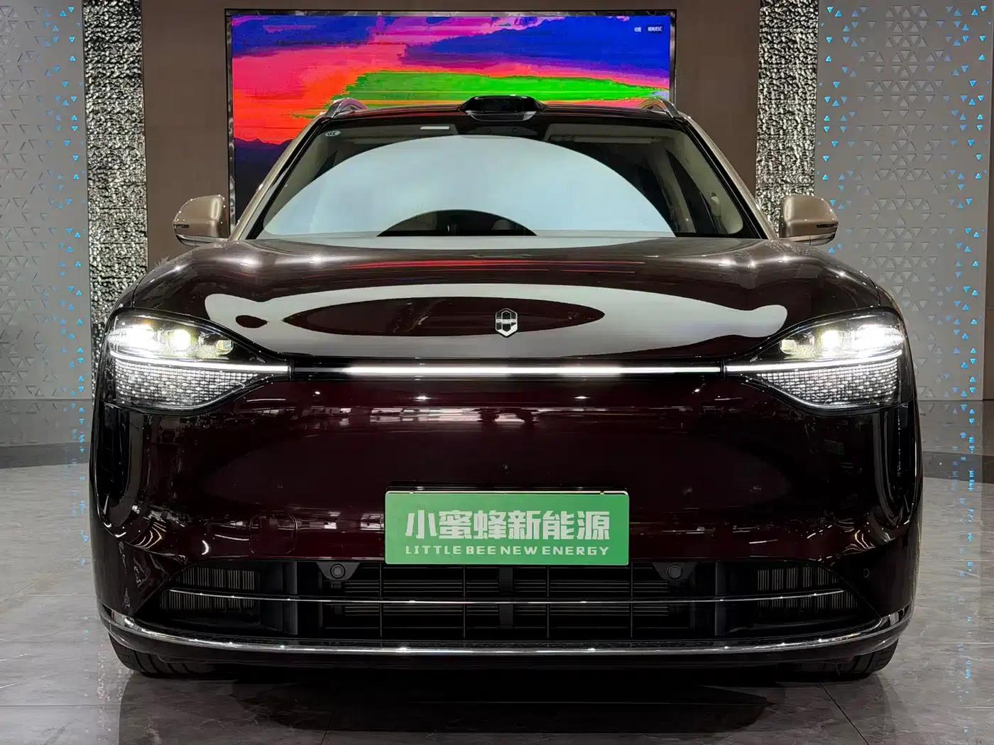 Wenjie M9 2025 Ultra Extended Range Edition 52kWh 6-Seat Version (192-line LiDAR) — миниатюра 2