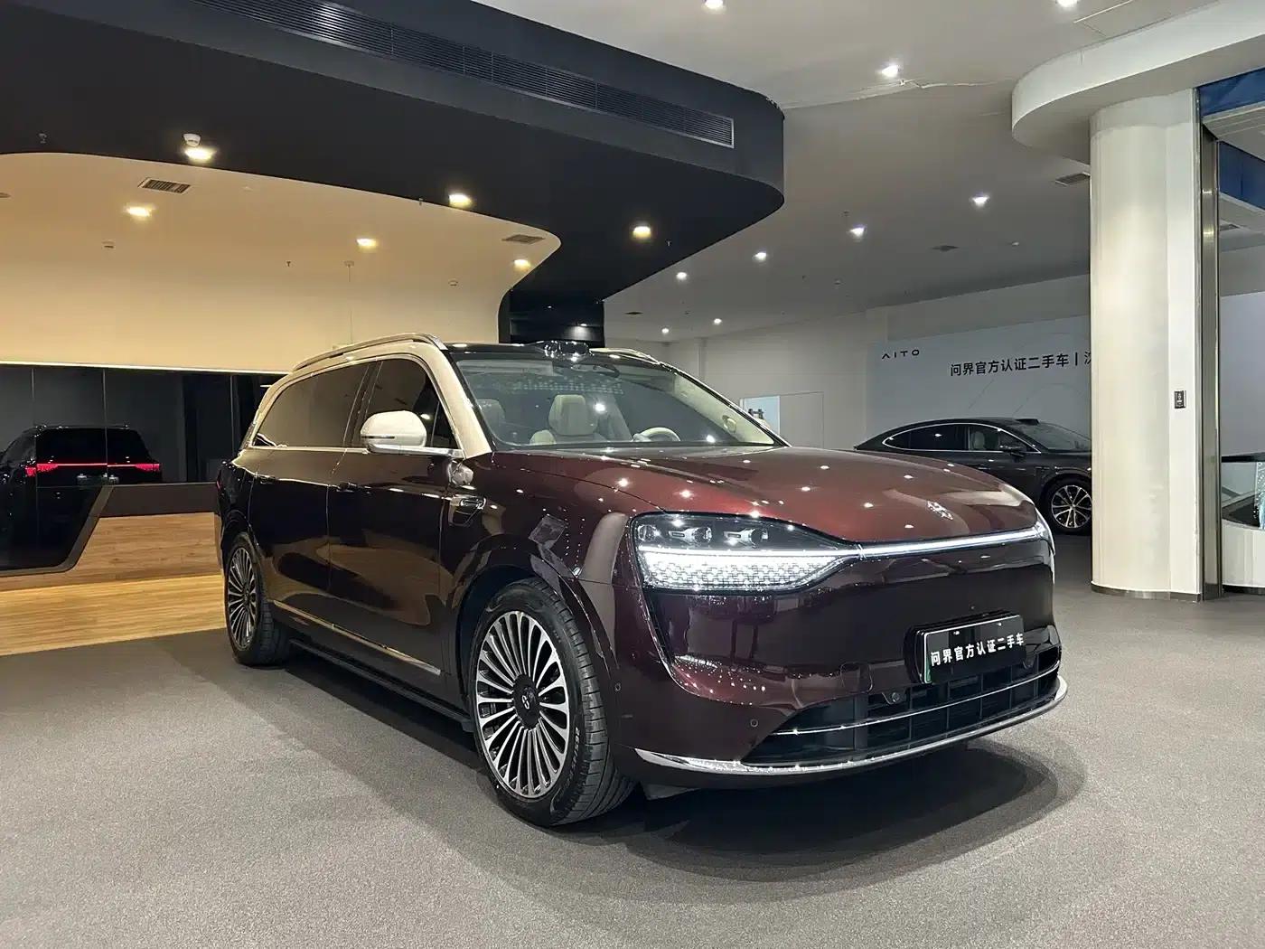 Wenjie M9 2025 Ultra Extended Range Edition (52kWh, 6-seater, 192-line LiDAR) — миниатюра 3