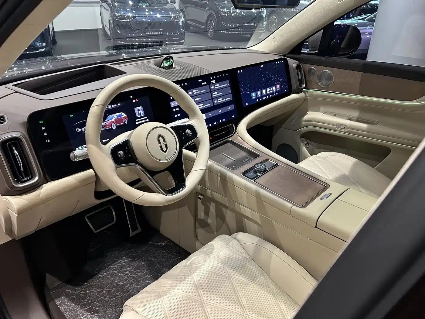 Wenjie M9 2025 Ultra Extended Range Edition (52kWh, 6-seater, 192-line LiDAR) — миниатюра 7