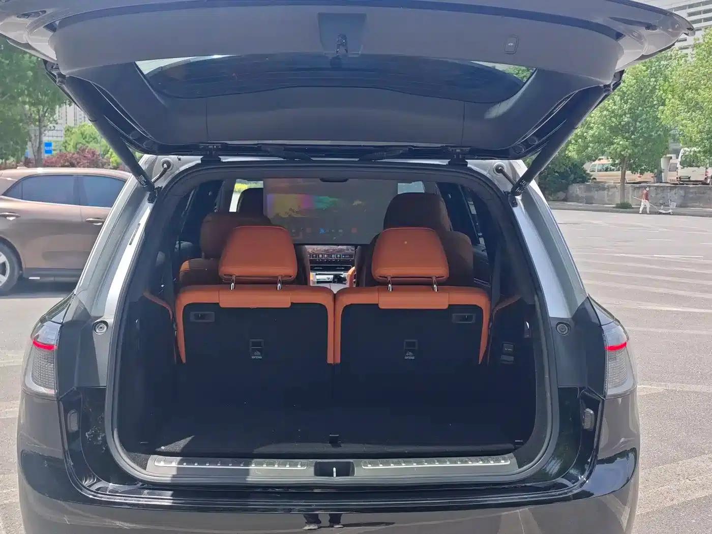 Wenjie M9 2024 Range Extended Ultra Edition 42kWh 6-Seater — миниатюра 14