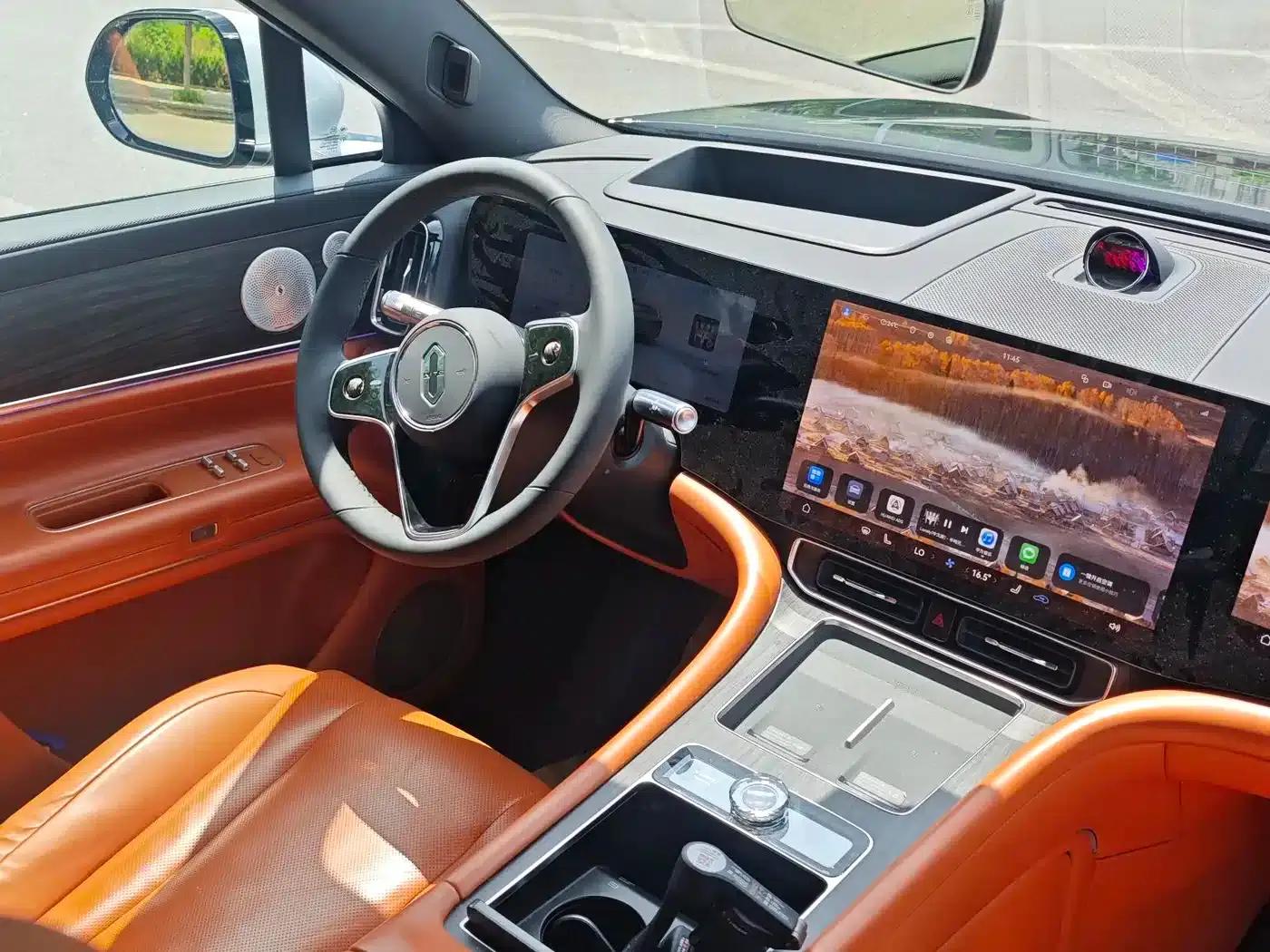Wenjie M9 2024 Range Extended Ultra Edition 42kWh 6-Seater — миниатюра 16