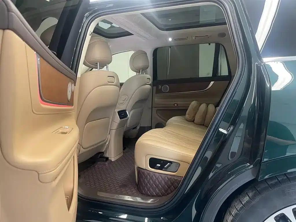 Wenjie M9 2024 Range Extended Ultra Edition 52kWh 5-Seater — миниатюра 25