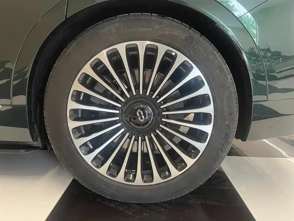 Wenjie M9 2024 Range Extended Ultra Edition 52kWh 5-Seater — миниатюра 9