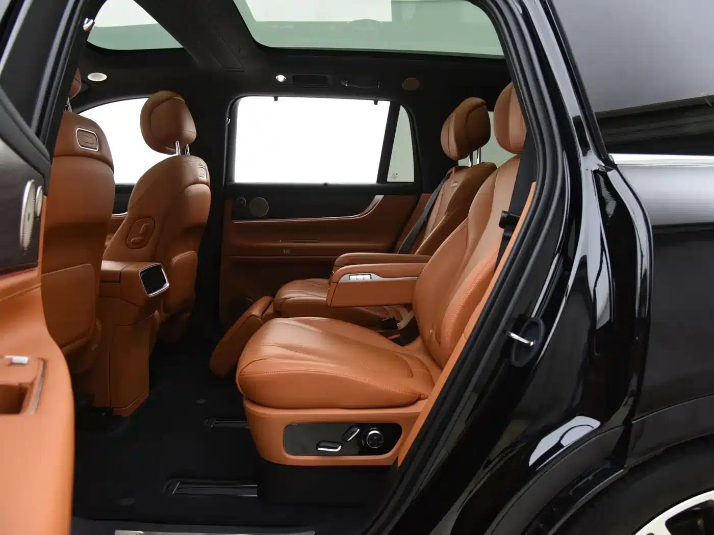 Wenjie M9 2024 Range Extended Ultra Edition 52kWh 6-Seater — миниатюра 24