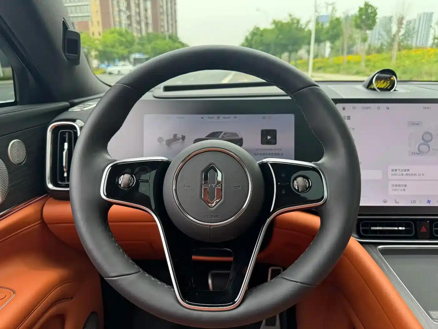 Wenjie M9 2024 Range Extended Ultra Edition 52kWh 6-Seater — миниатюра 27