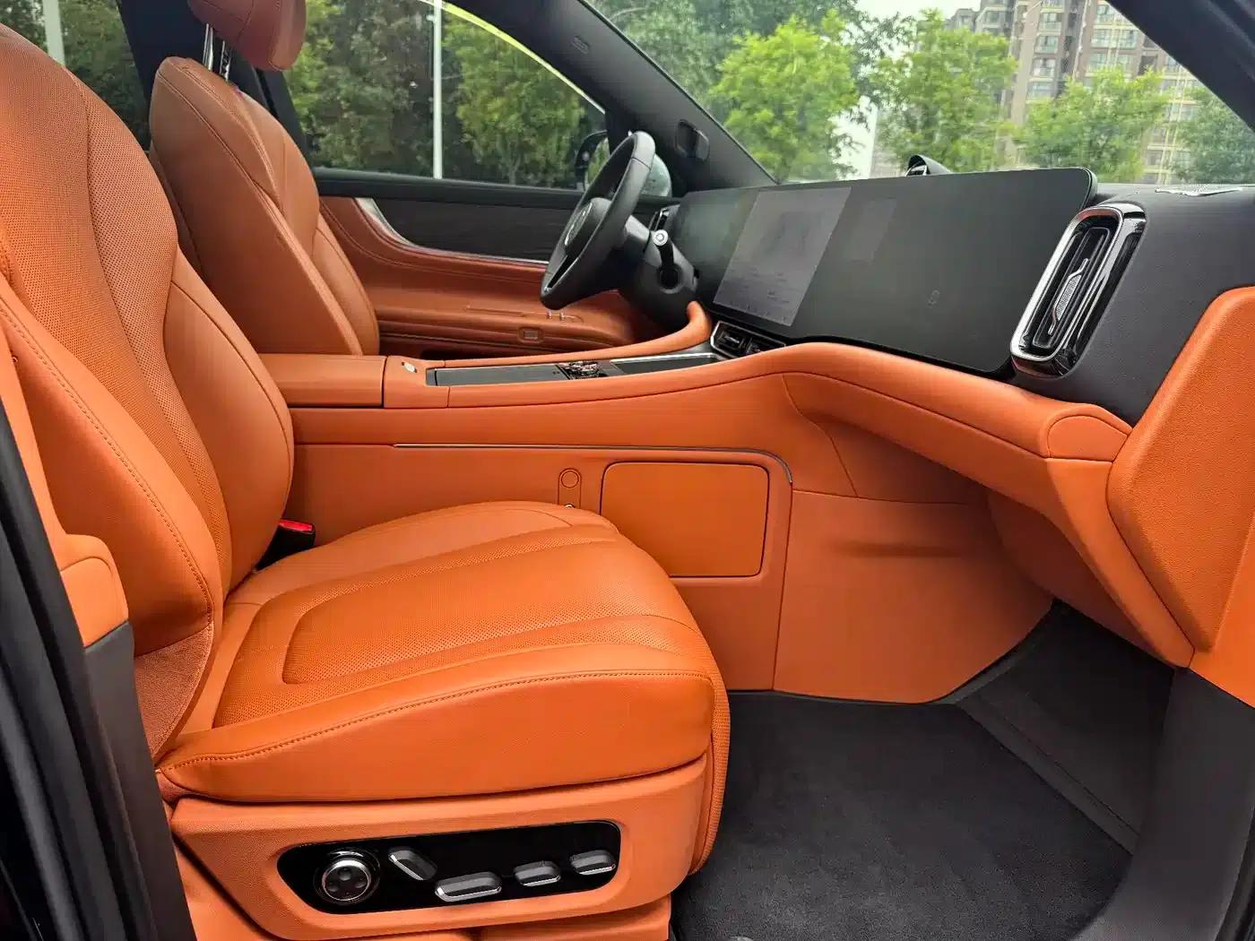 Wenjie M9 2024 Range Extended Ultra Edition 52kWh 6-Seater — миниатюра 32