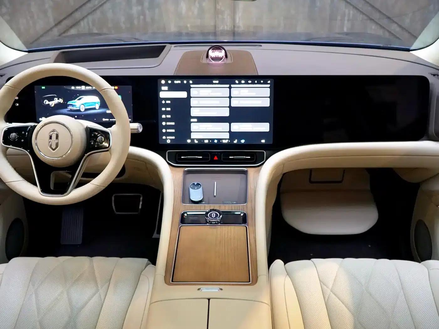 Wenjie M9 2024 Range Extended Ultra Edition 42kWh 6-Seater — миниатюра 13