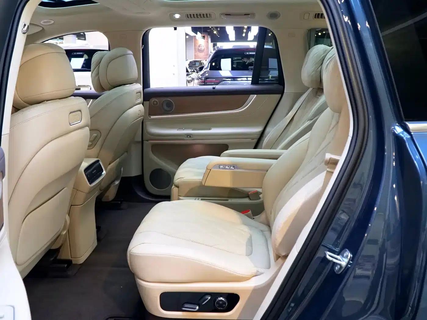 Wenjie M9 2024 Range Extended Ultra Edition 42kWh 6-Seater — миниатюра 6