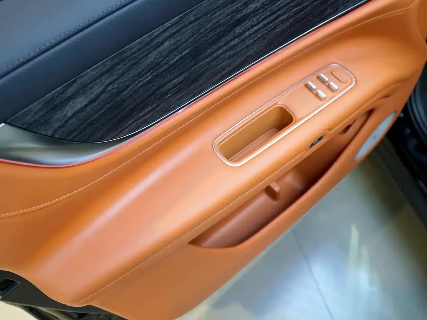 Wenjie M9 2025 Extended Range Max Edition 52kWh 5-Seat Version (192-line LiDAR) — миниатюра 13