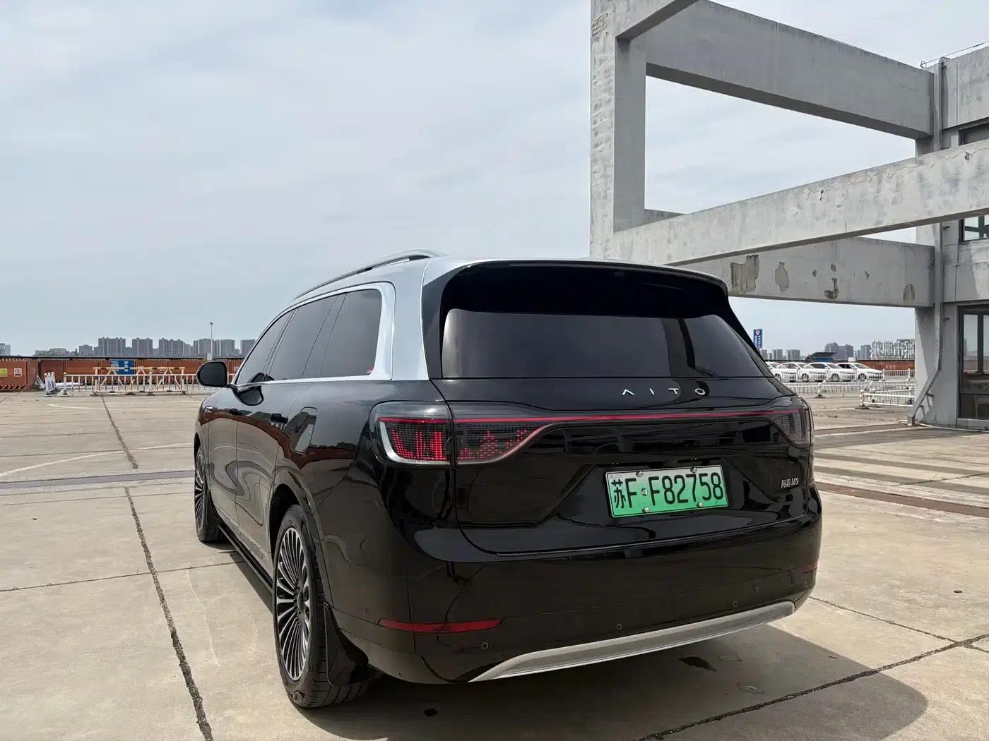 Wenjie M9 2024 Range Extended Max Edition 42kWh 6-Seater — миниатюра 6