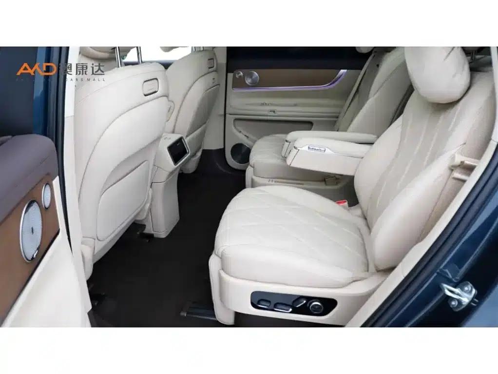 Wenjie M9/1.5T/2025/Range Extended Ultra Edition 52kWh 6-Seater — миниатюра 7
