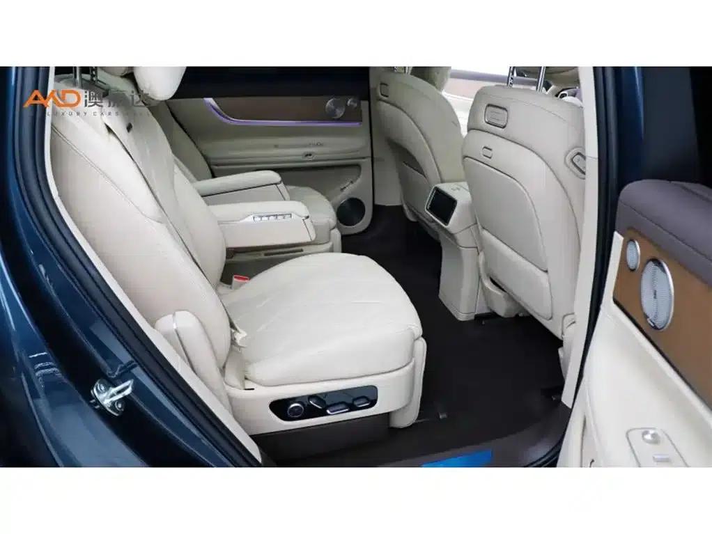 Wenjie M9/1.5T/2025/Range Extended Ultra Edition 52kWh 6-Seater — миниатюра 8