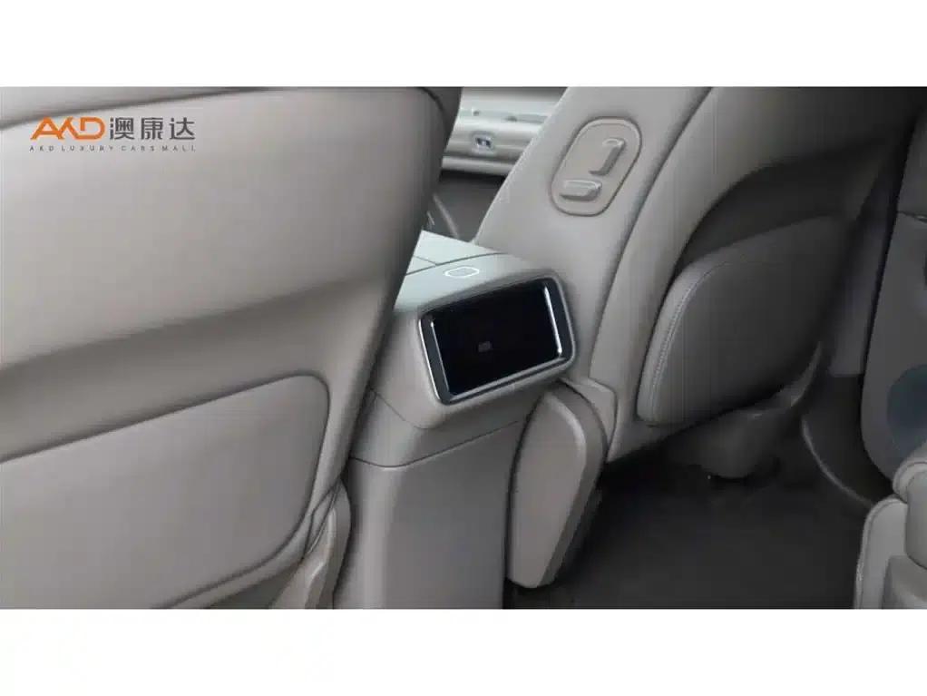 Wenjie M9/1.5T/2025/Range Extended Ultra Edition 52kWh 6-Seater — миниатюра 10