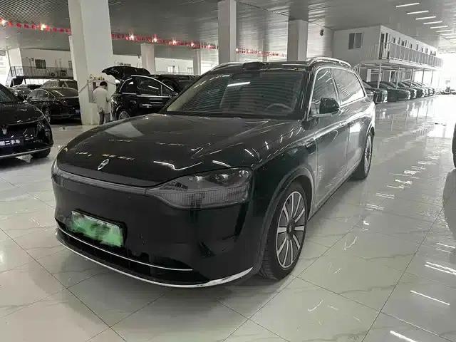 Wenjie M9 2025 Extended Range Max Edition (52kWh, 6-seater, 192-line LiDAR)