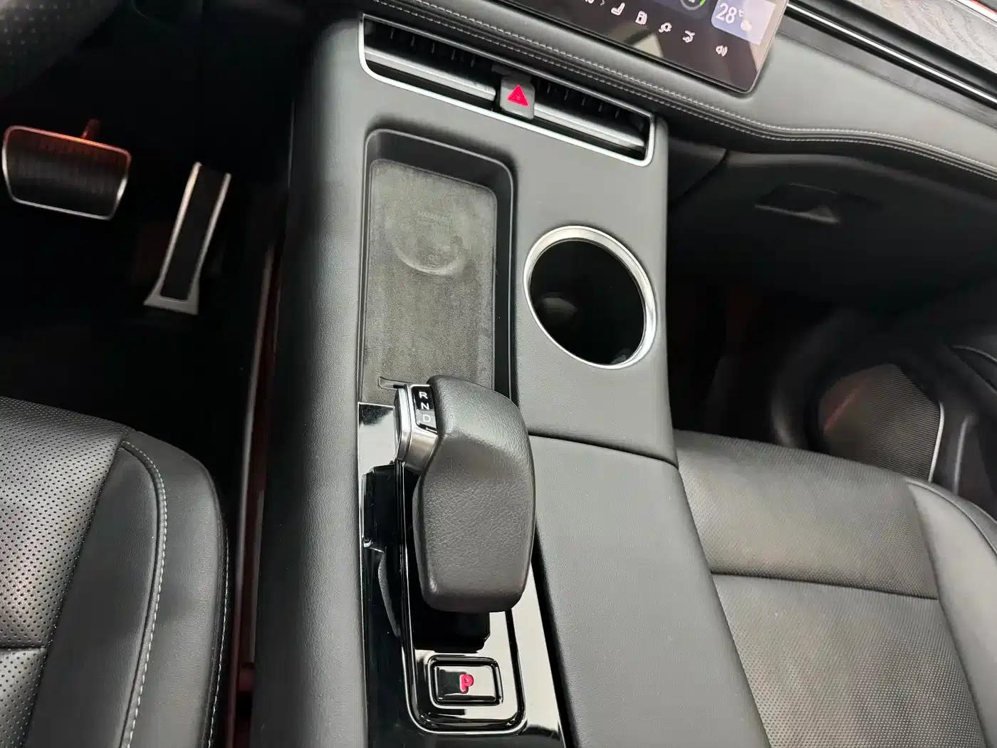 Wenjie M5 2022 Extended Range AWD Performance Edition — миниатюра 12
