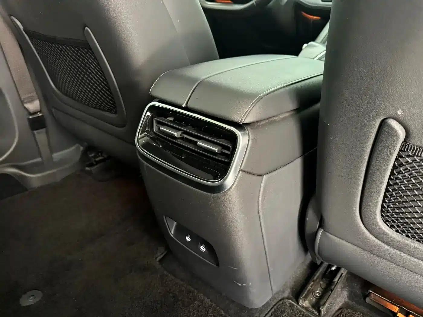 Wenjie M5 2022 Extended Range AWD Performance Edition — миниатюра 16