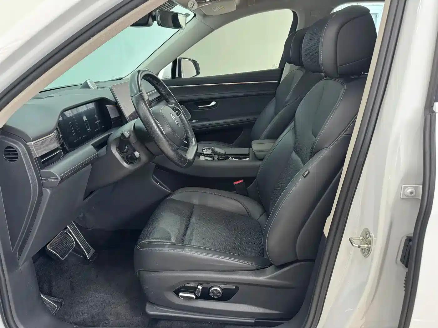 Wenjie M5 2022 Extended Range AWD Performance Edition — миниатюра 7