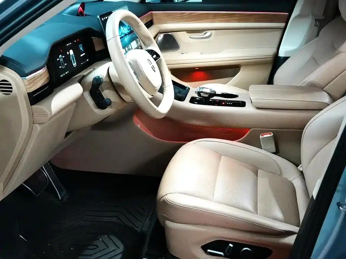 Wenjie M5 2024 Pure Electric Max Rear-Wheel Drive High-End Intelligent Driving Edition — миниатюра 3