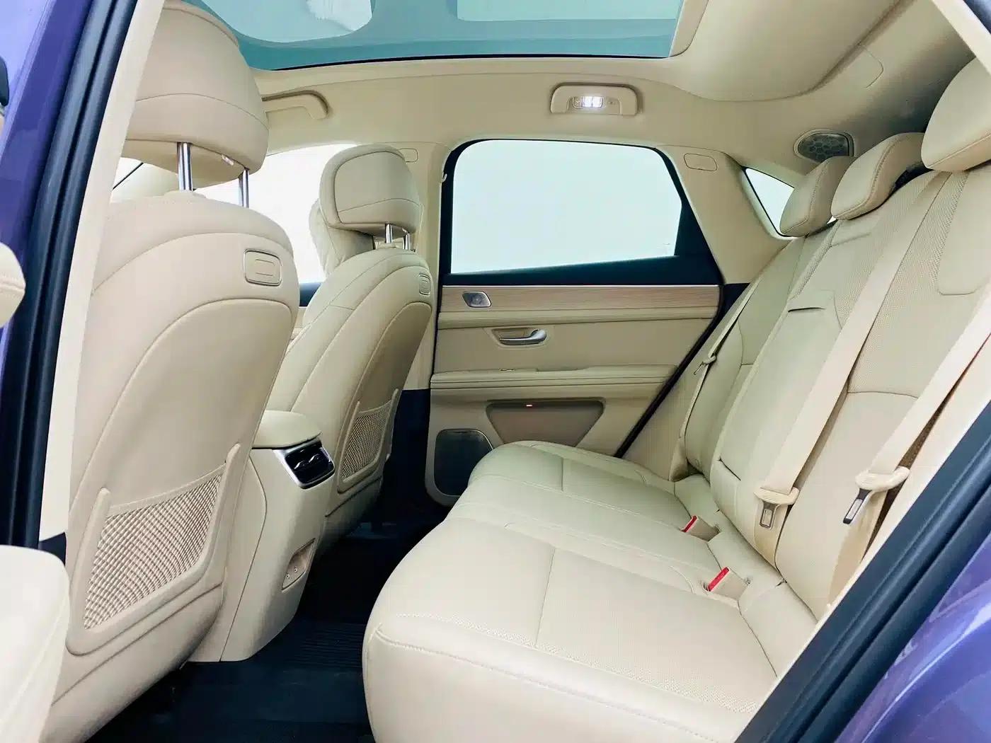 Wenjie M5 2025 Extended Range Ultra 4WD — миниатюра 17