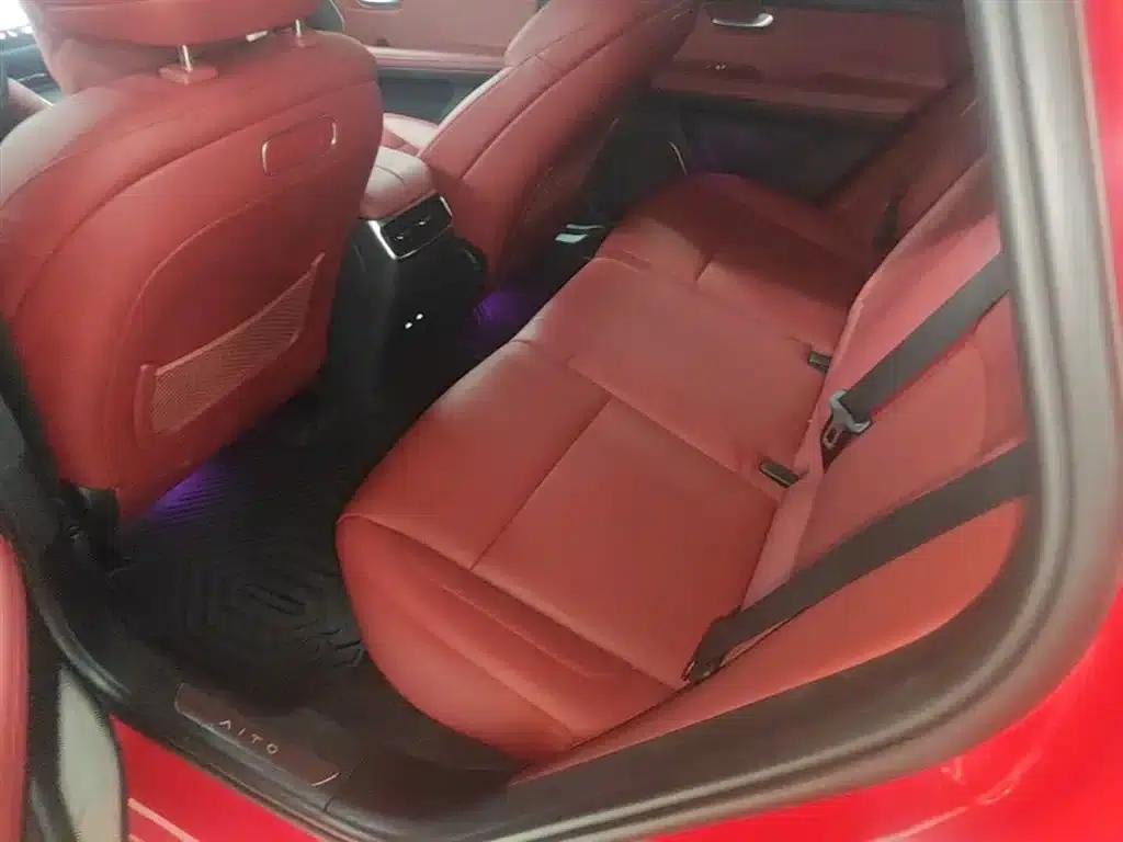 Wenjie M5 2025 Extended Range Ultra 4WD — миниатюра 17