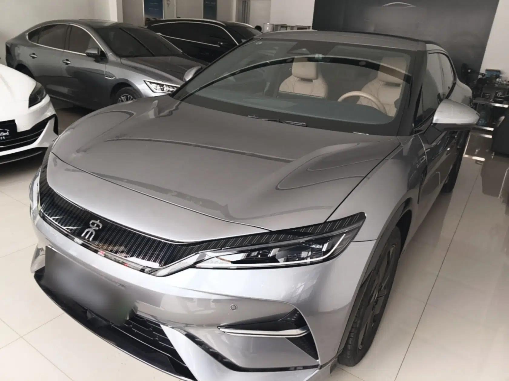 BYD Song L EV 2024 550 km Excellence Version — миниатюра 1