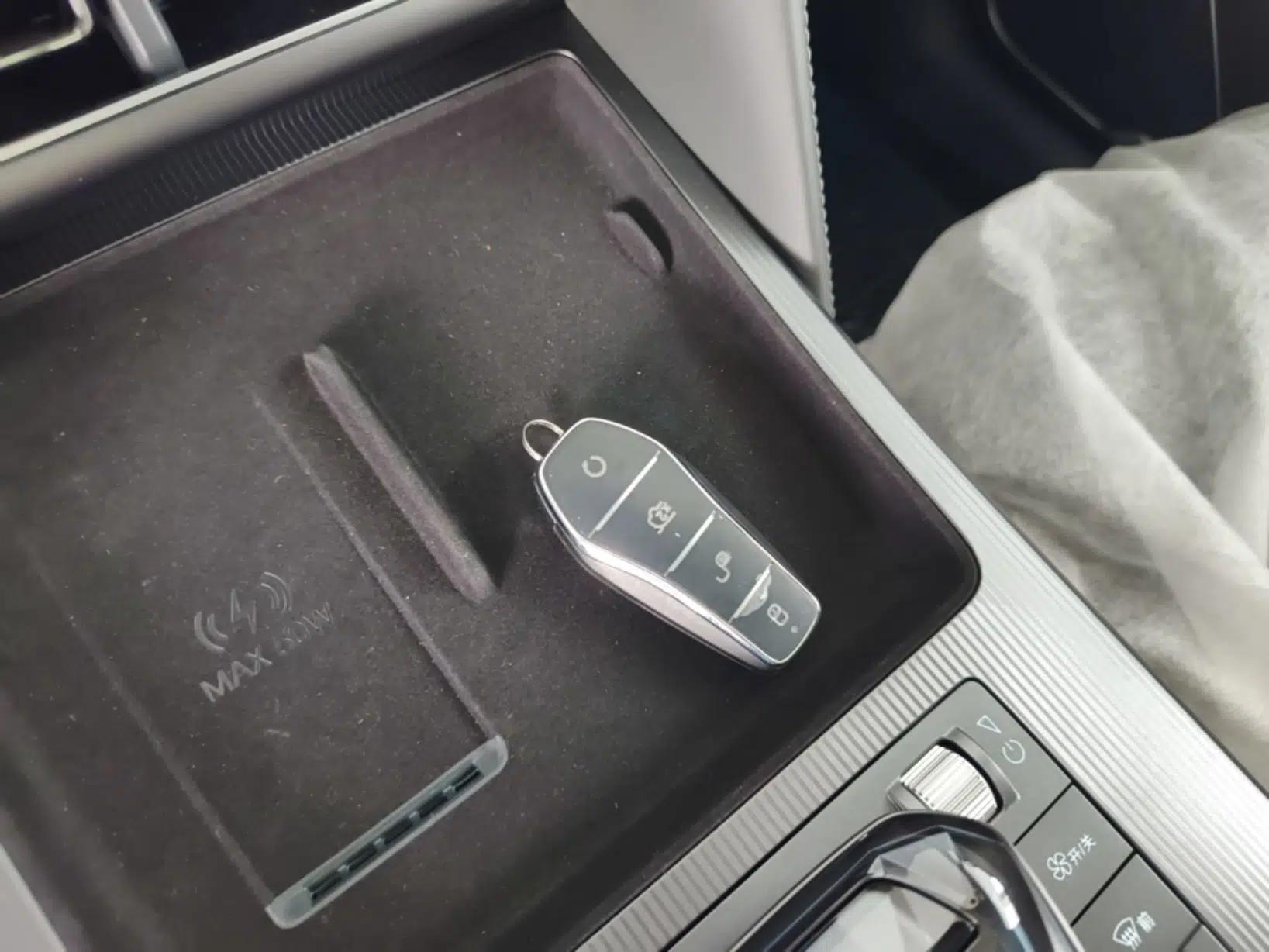BYD Song L DM-i 2025 Intelligent Driving Version 112 km Beyond-Range Type — миниатюра 12