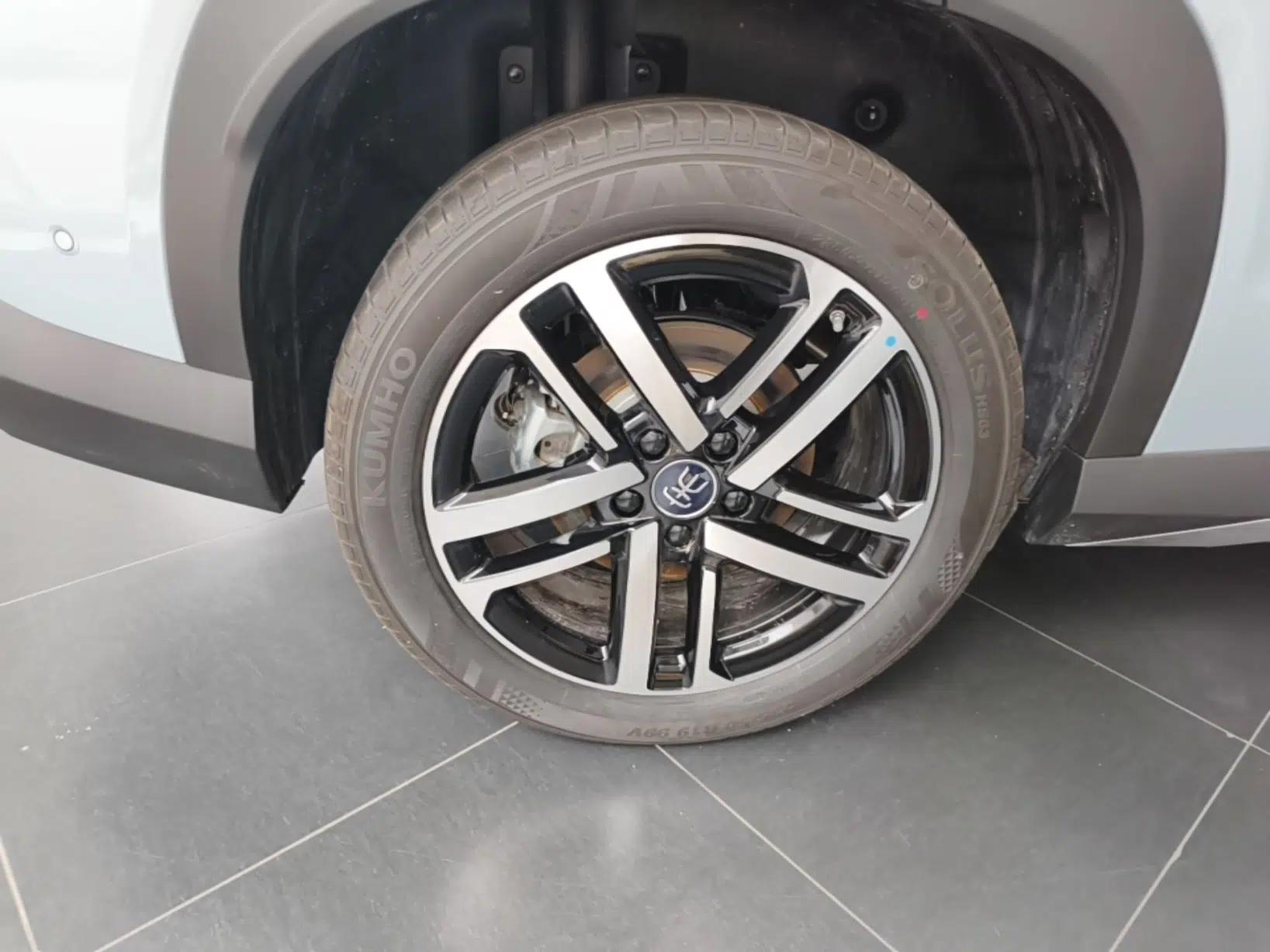 BYD Song L DM-i 2025 Intelligent Driving Version 112 km Beyond-Range Type — миниатюра 10