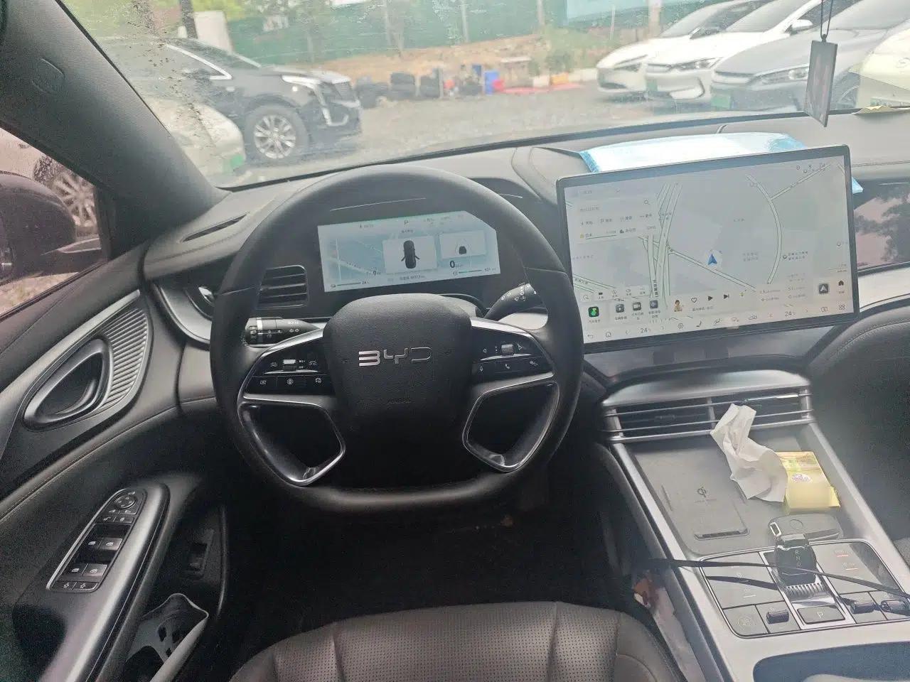 BYD Seal 2024 HONOR Edition DM-i 1.5L 121km Luxury Model — миниатюра 11